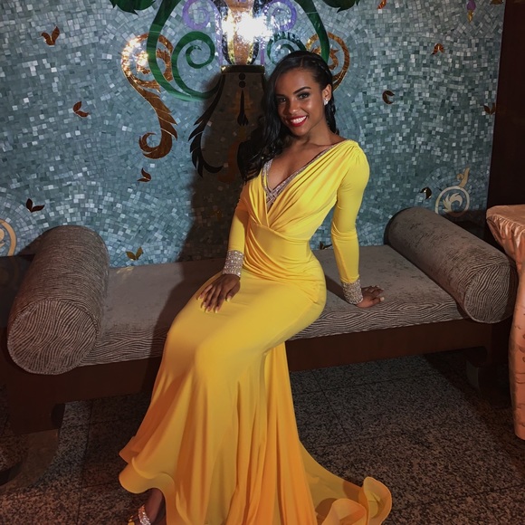 Yellow NY Collection prom dress - Picture 3 of 5